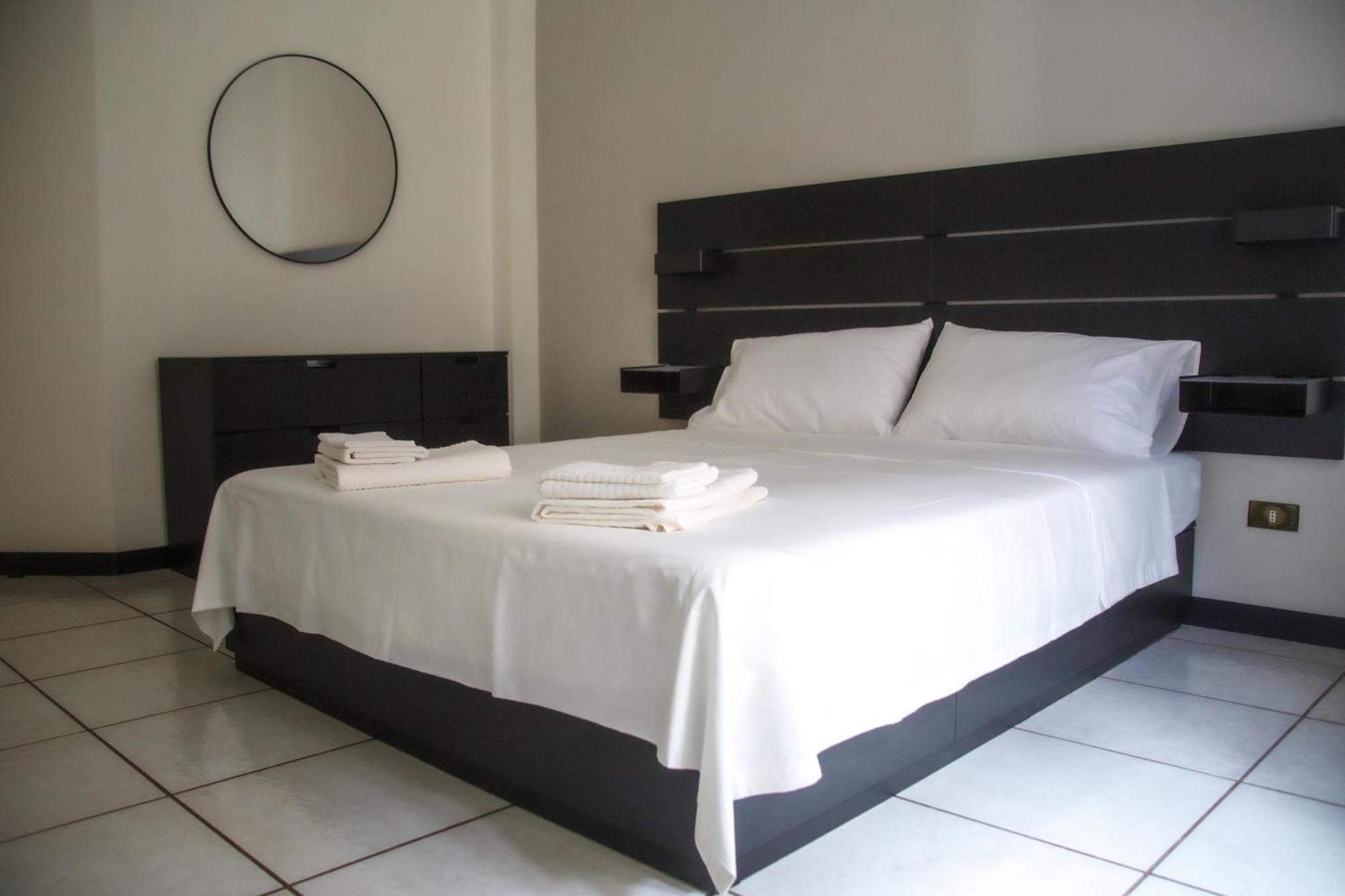 Don Giovanni A Toledo Apartment Naples Luaran gambar